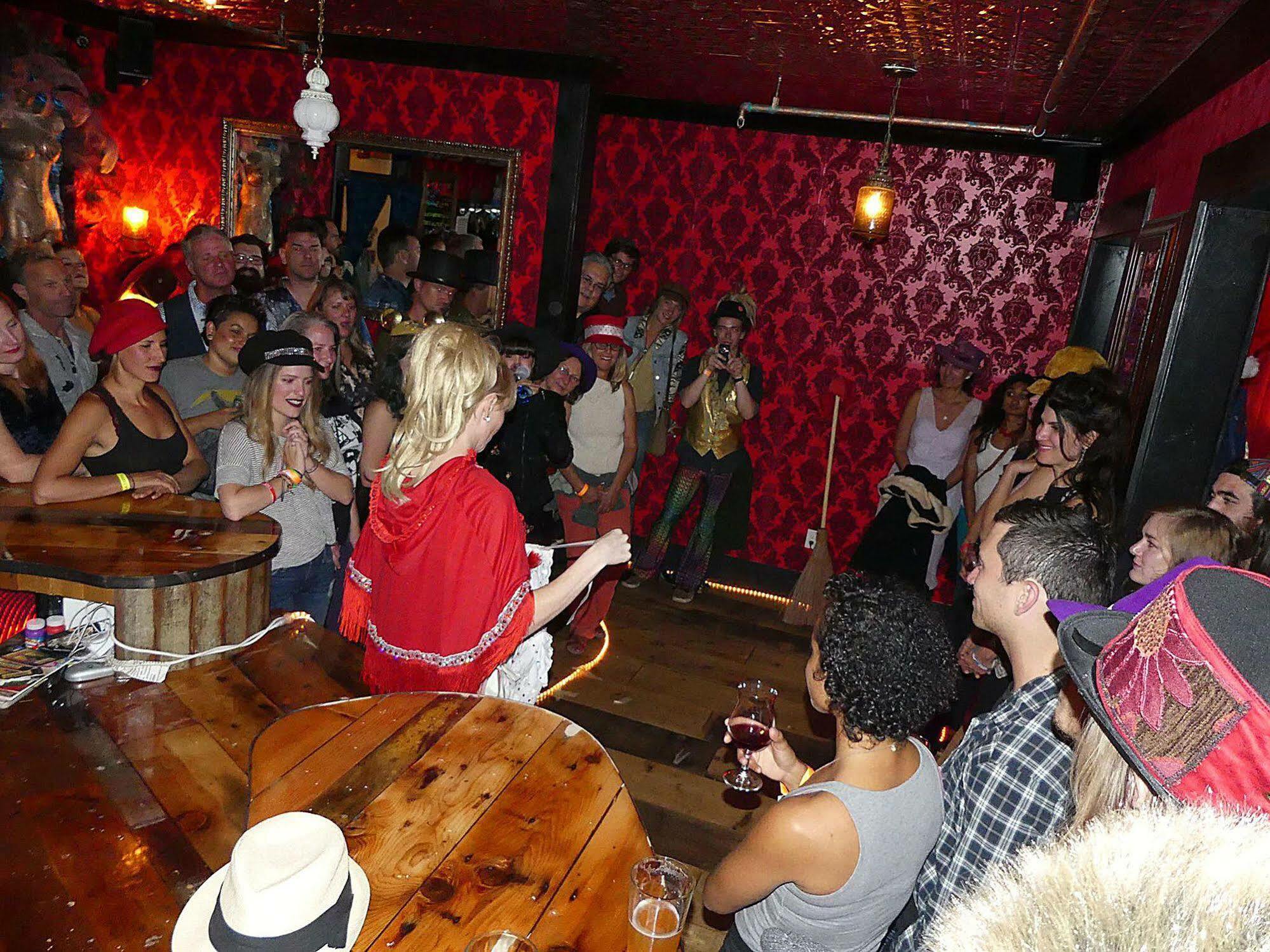 Redlight Historic Bunk Hotel And Speakeasy Truckee Exteriör bild